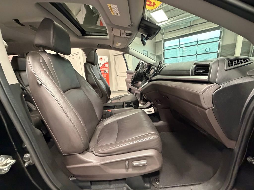Used 2019 Honda Odyssey EX-L image 47