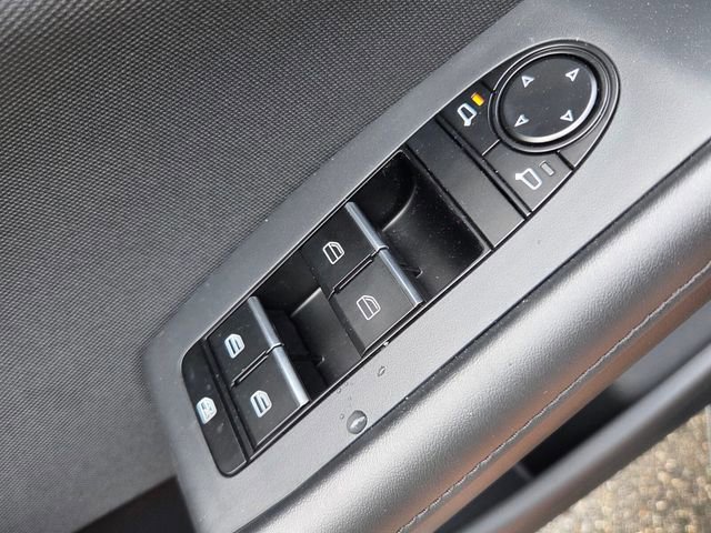 New 2026 MAZDA MAZDA3 s FWD image 32