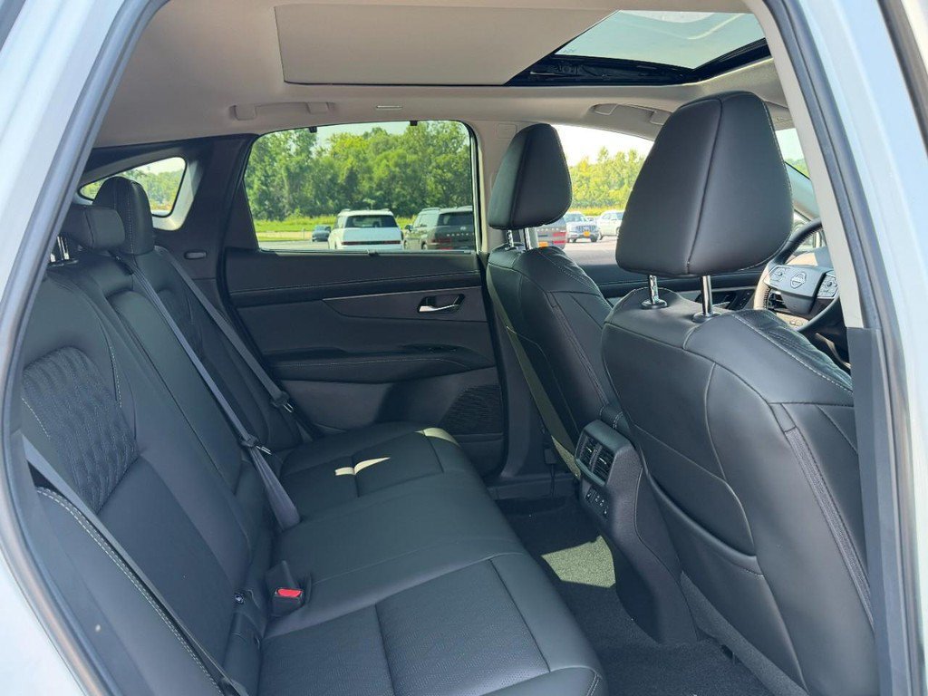 New 2027 Nissan Murano Platinum AWD/4WD image 4