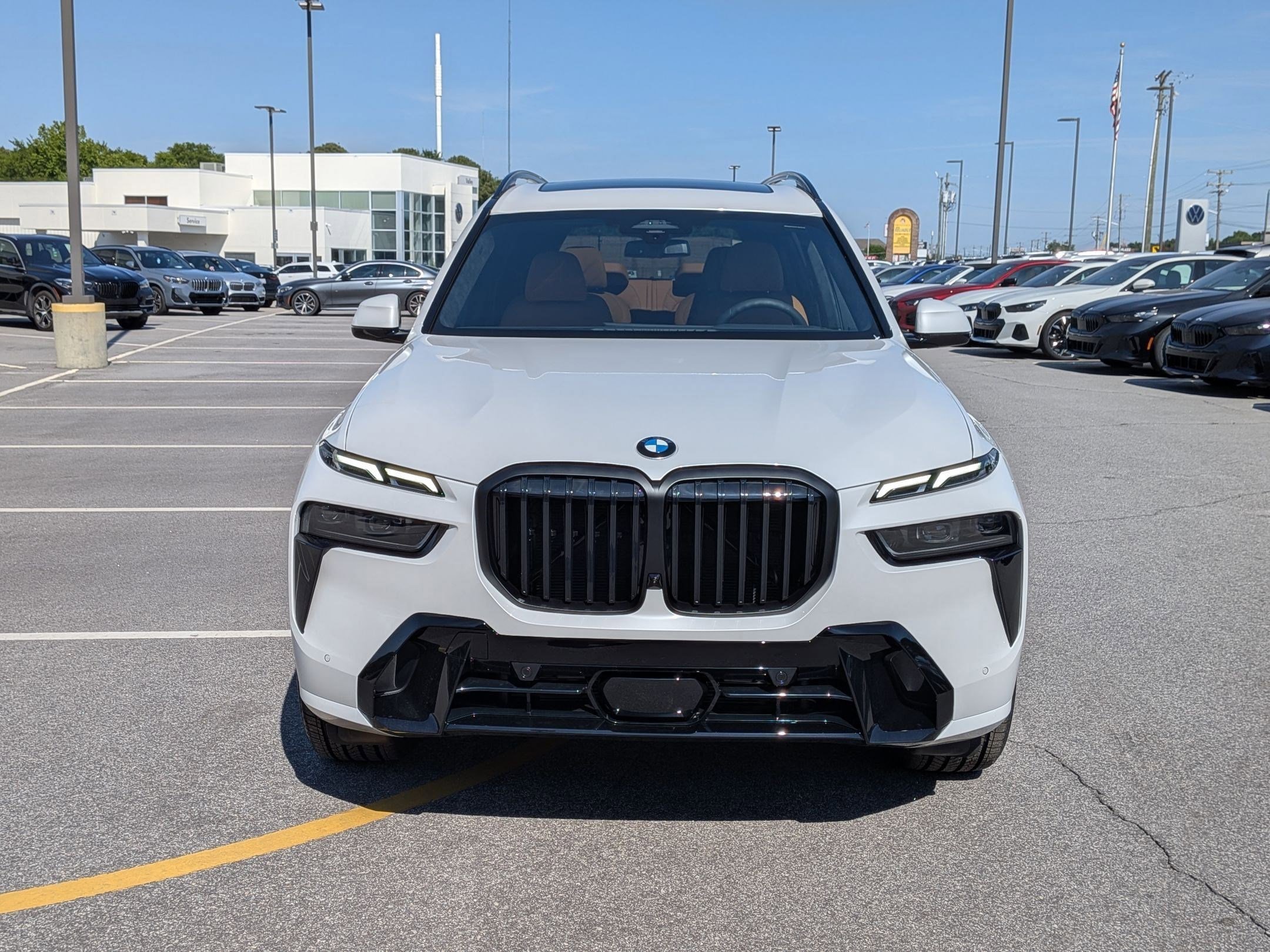 New 2027 BMW X7 xDrive40i w/ Executive Package AWD/4WD image 8