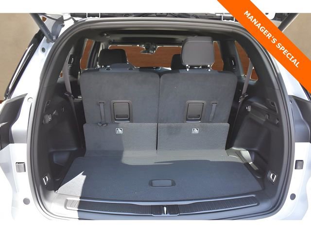 New 2025 Jeep Grand Cherokee L Laredo w/ Luxury Tech Group I image 18