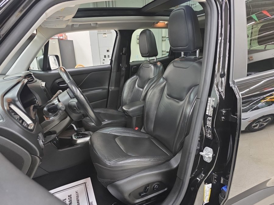 Used 2021 Jeep Renegade Limited w/ Sun & Sound Group image 7