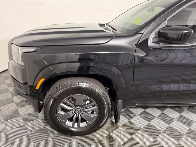 Used 2025 Nissan Frontier SV RWD image 20