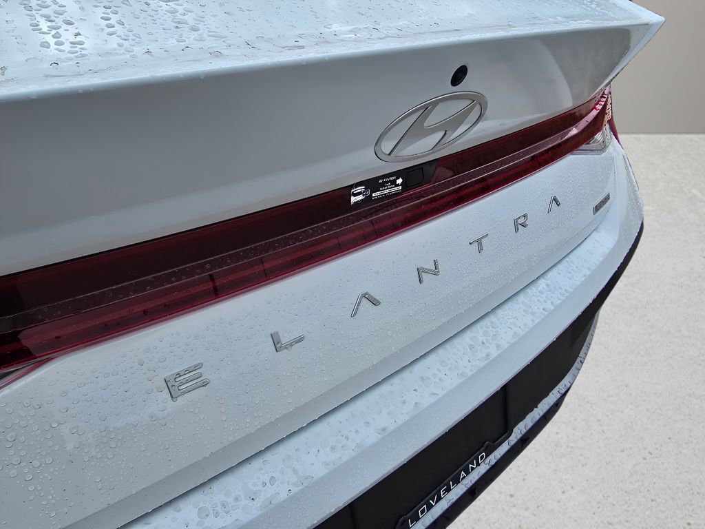 New 2026 Hyundai Elantra Blue image 10
