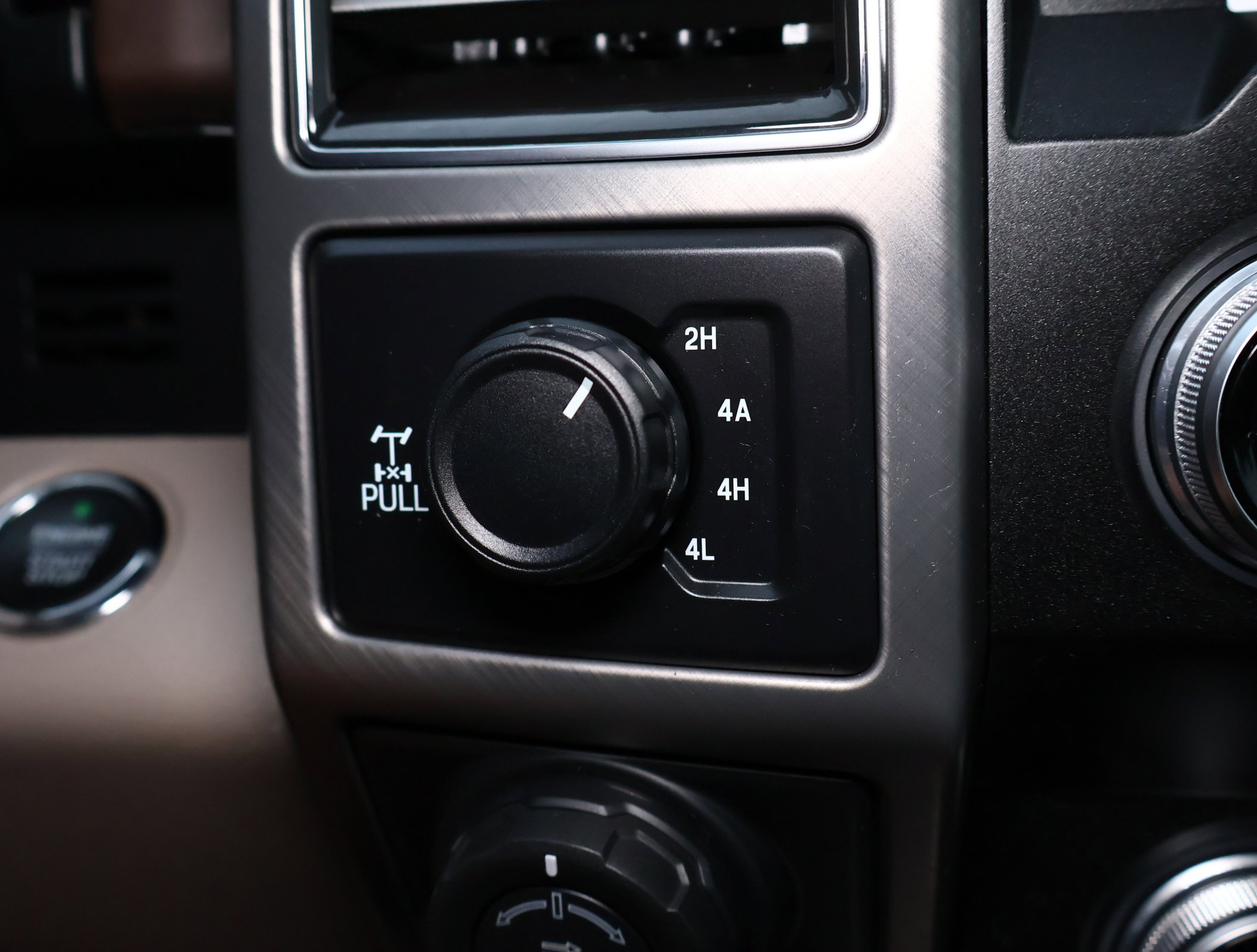 Used 2019 Ford F150 Limited w/ Trailer Tow Package image 5