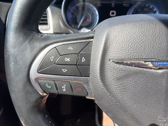 Used 2015 Chrysler 300 Limited w/ 300 Premium Group image 23