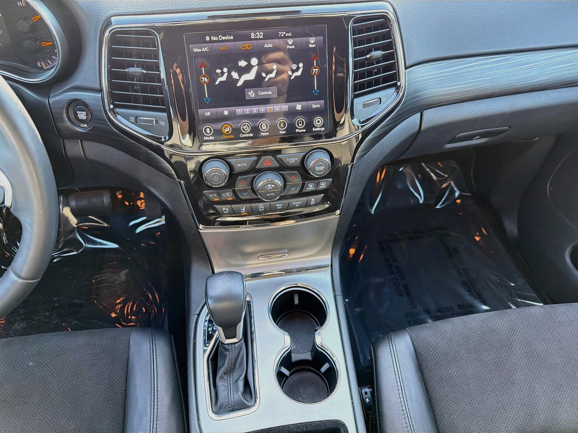 Used 2021 Jeep Grand Cherokee Laredo X AWD/4WD image 19