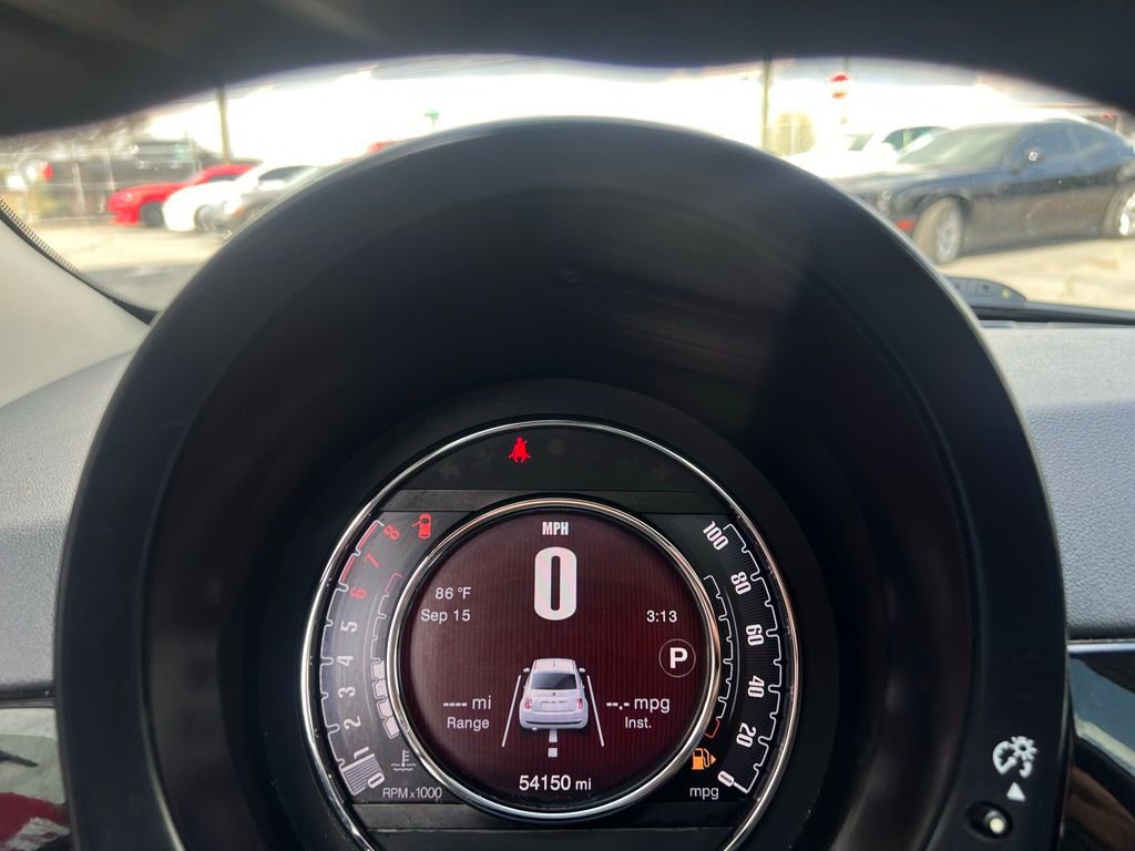 Used 2017 FIAT 500 Lounge image 17