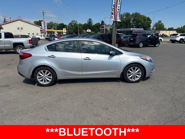 Used 2015 Kia Forte EX FWD image 2