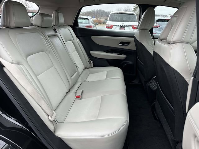 Used 2023 Nissan Ariya FWD image 10