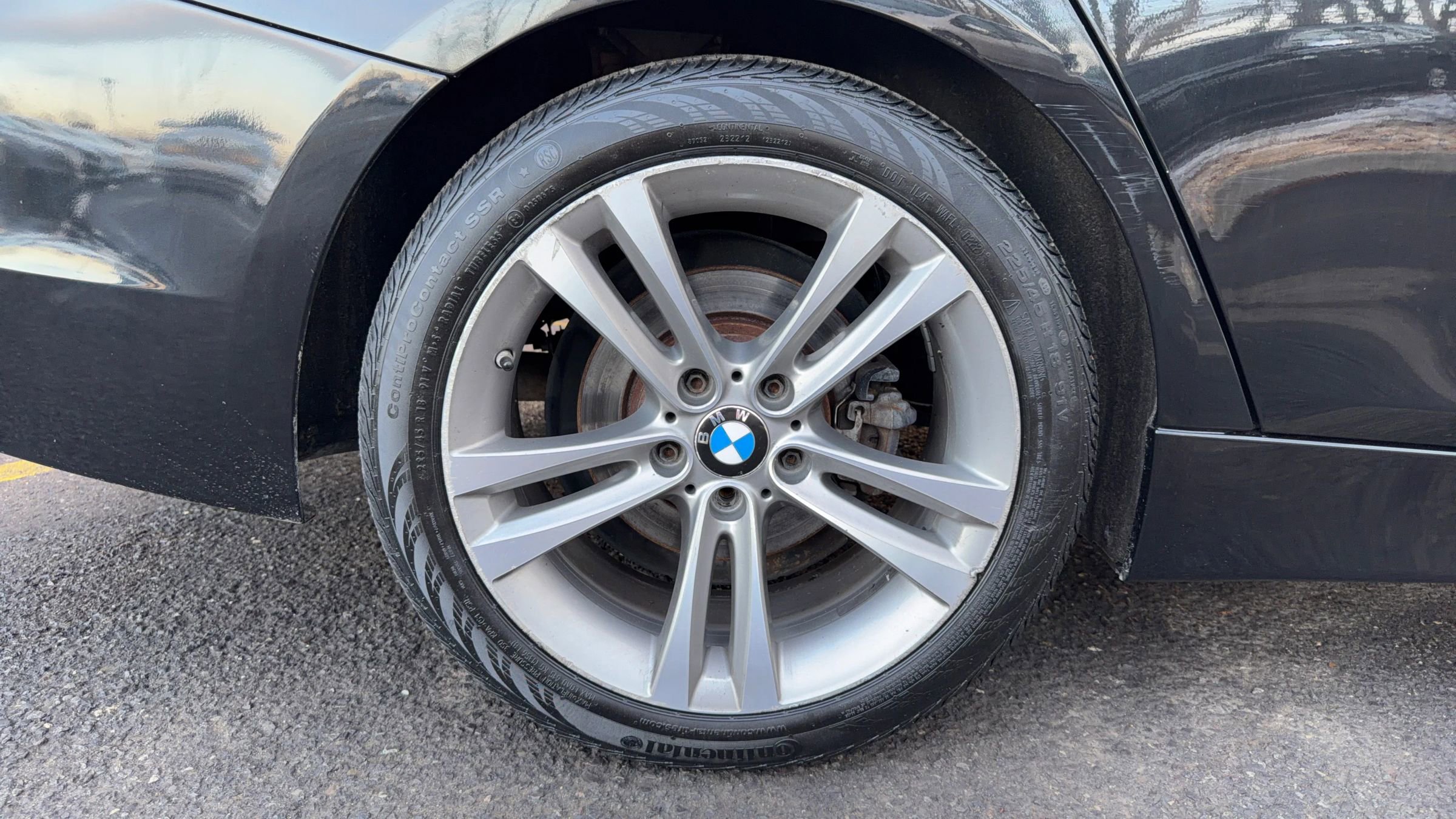 Used 2017 BMW 330i xDrive 330i xDrive Sedan 4D image 11