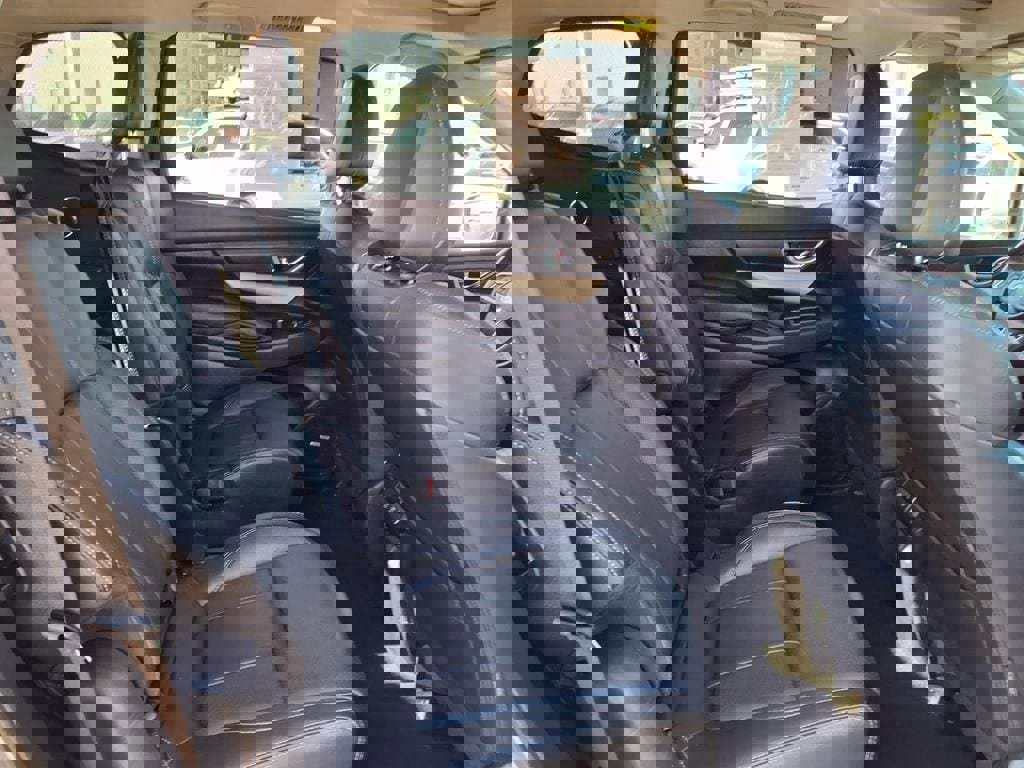 Certified 2022 Subaru Ascent Limited w/ Technology Package image 23