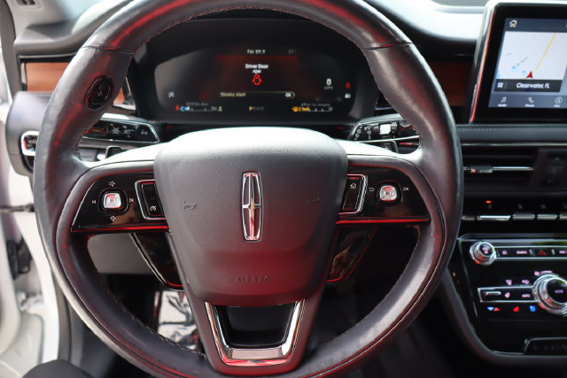 Used 2022 Lincoln Corsair Reserve w/ Sport Package AWD/4WD image 32