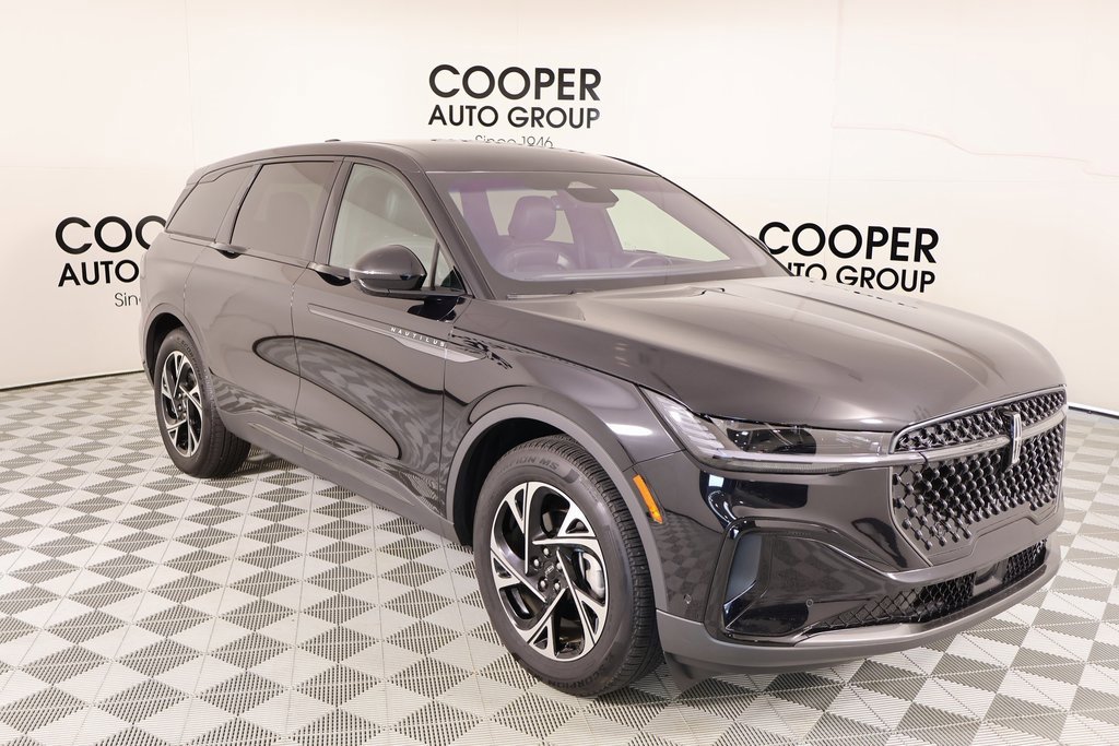 Used 2024 Lincoln Nautilus Premier w/ Jet Appearance Package