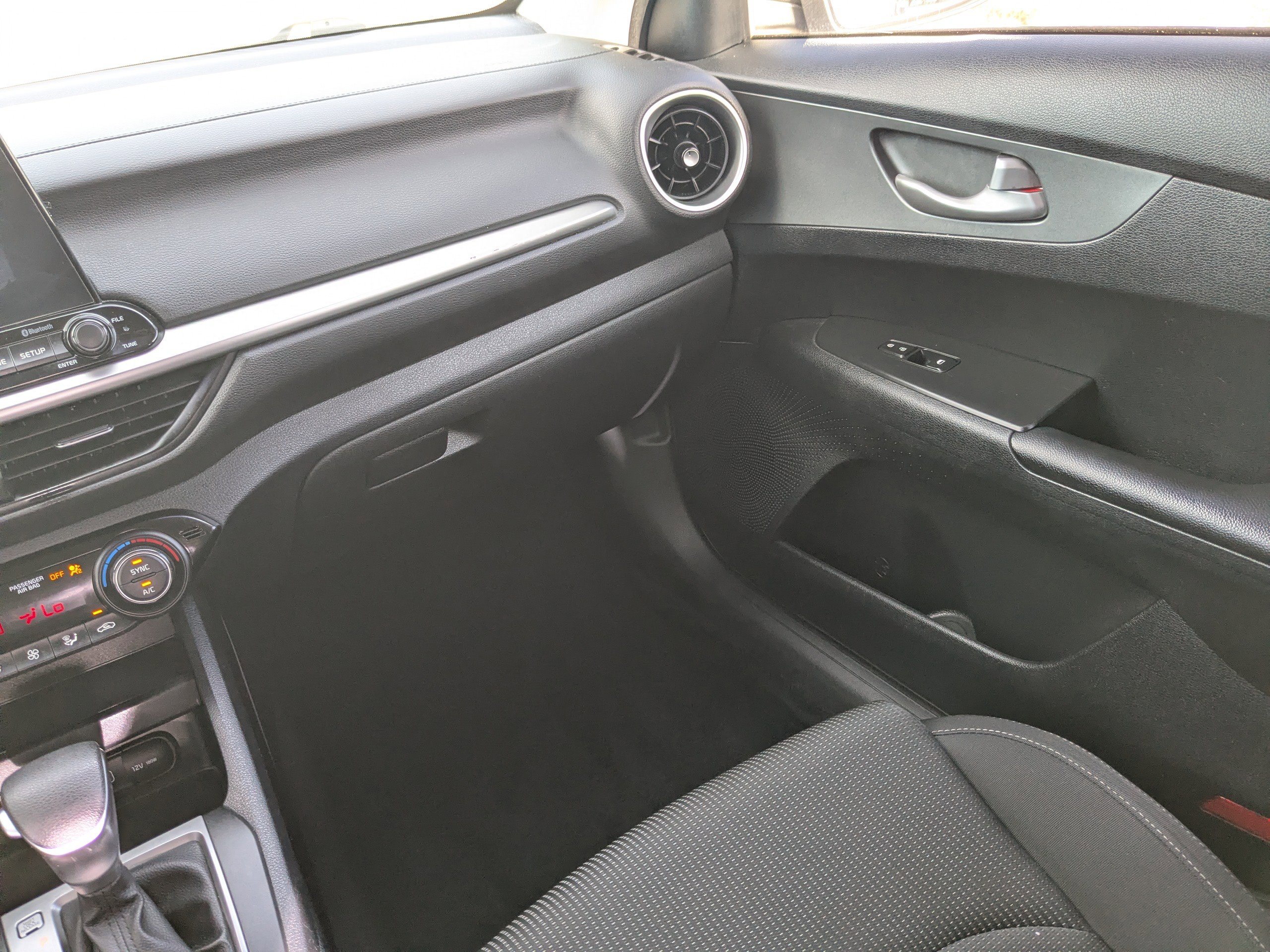 Used 2019 Kia Forte LXS image 18