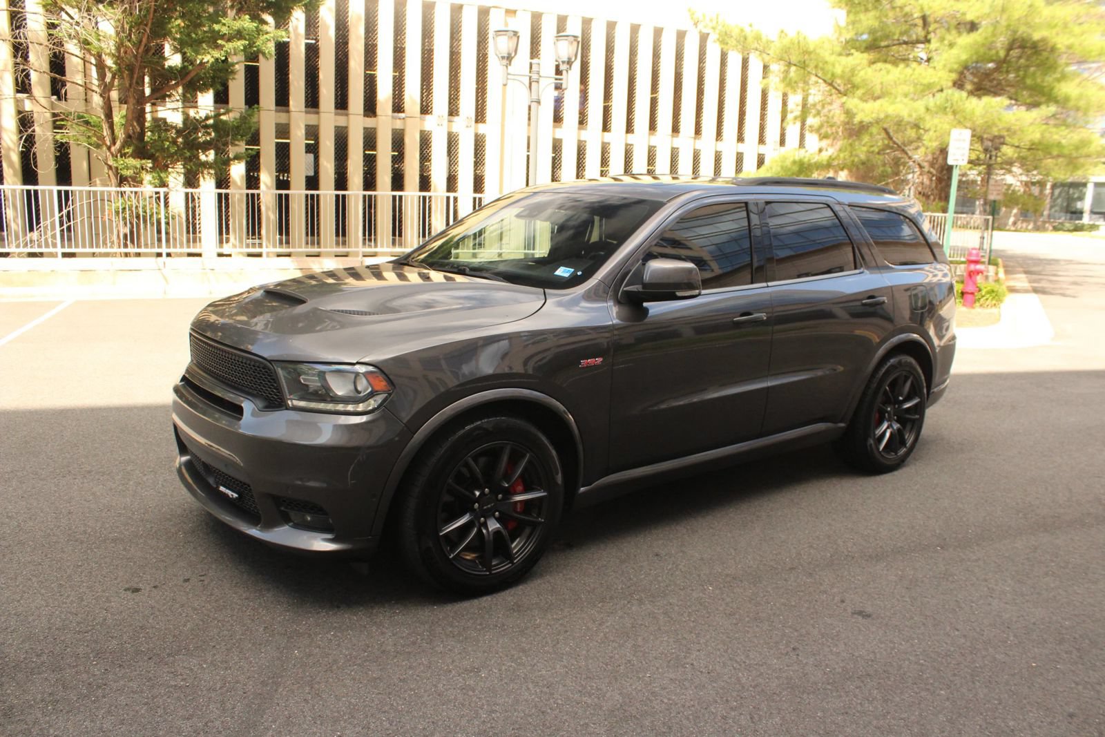 Used 2018 Dodge Durango SRT w/ Technology Group AWD/4WD image 12