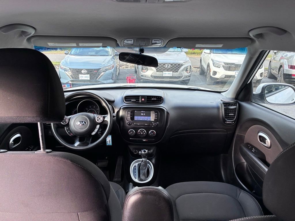 Used 2019 Kia Soul image 16