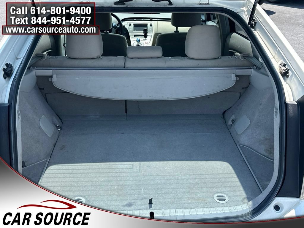 Used 2014 Toyota Prius Three w/ Solar Roof Package FWD image 9