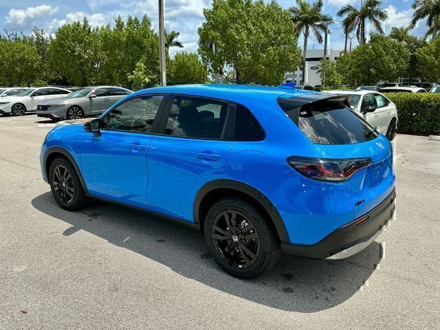 New 2027 Honda HR-V Sport image 4