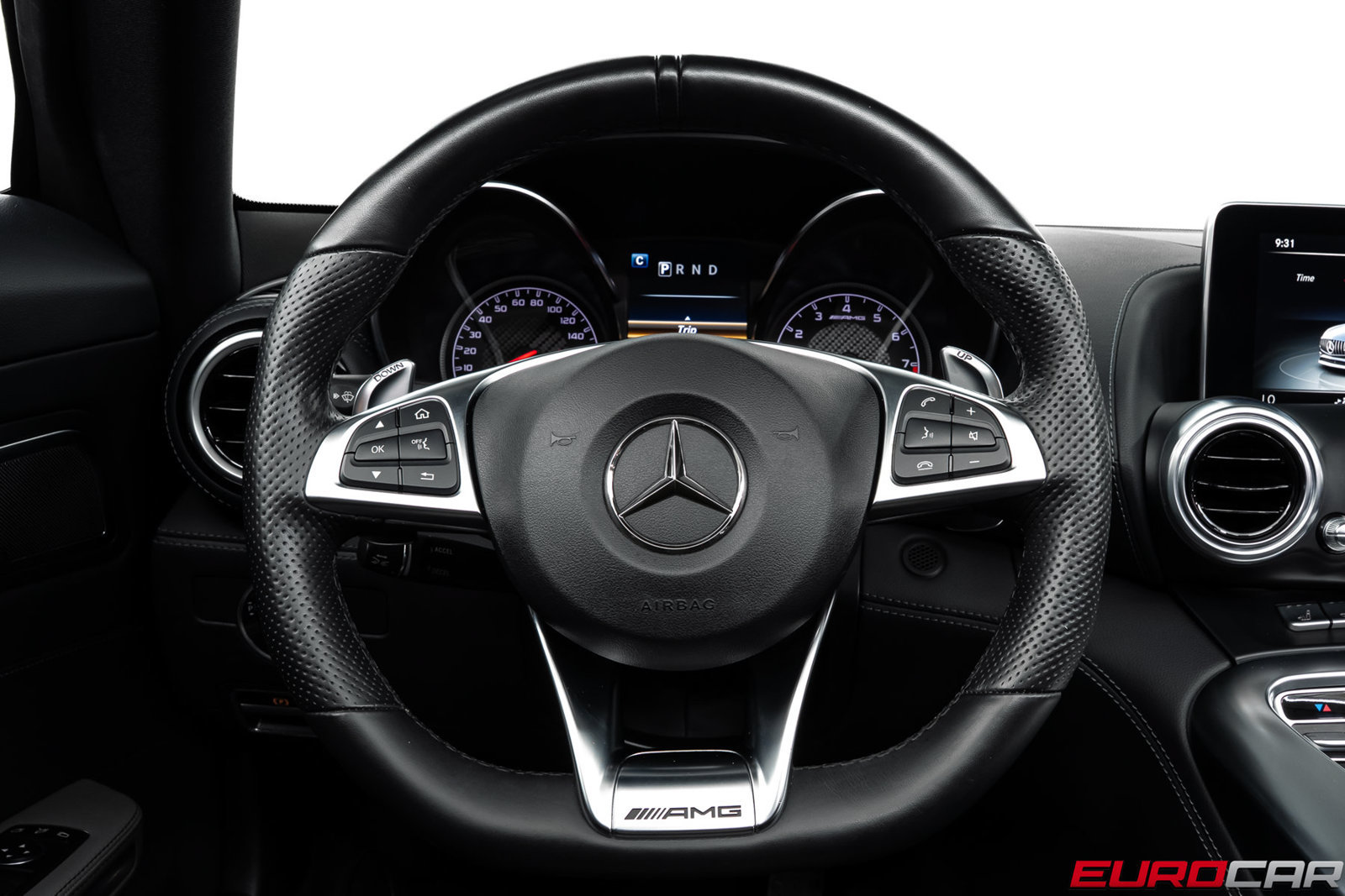 Used 2019 Mercedes-Benz AMG GT Roadster image 28