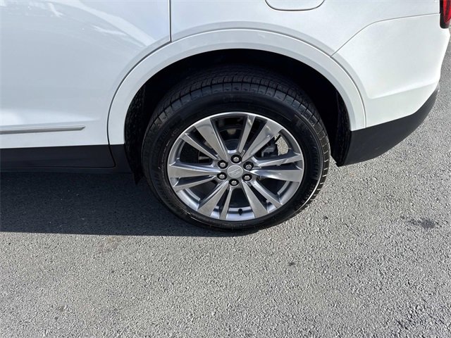 Certified 2024 Cadillac XT5 Premium Luxury w/ LPO, Floor Liner Package image 34