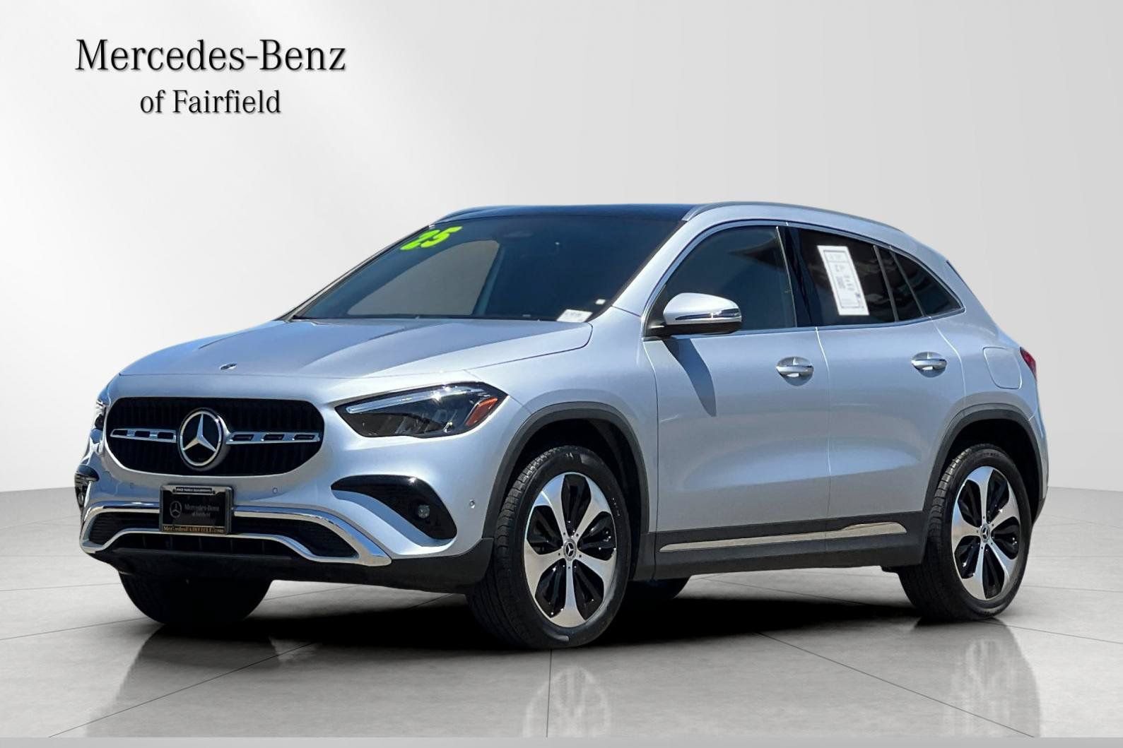 Certified 2025 Mercedes-Benz GLA 250 4MATIC image 1