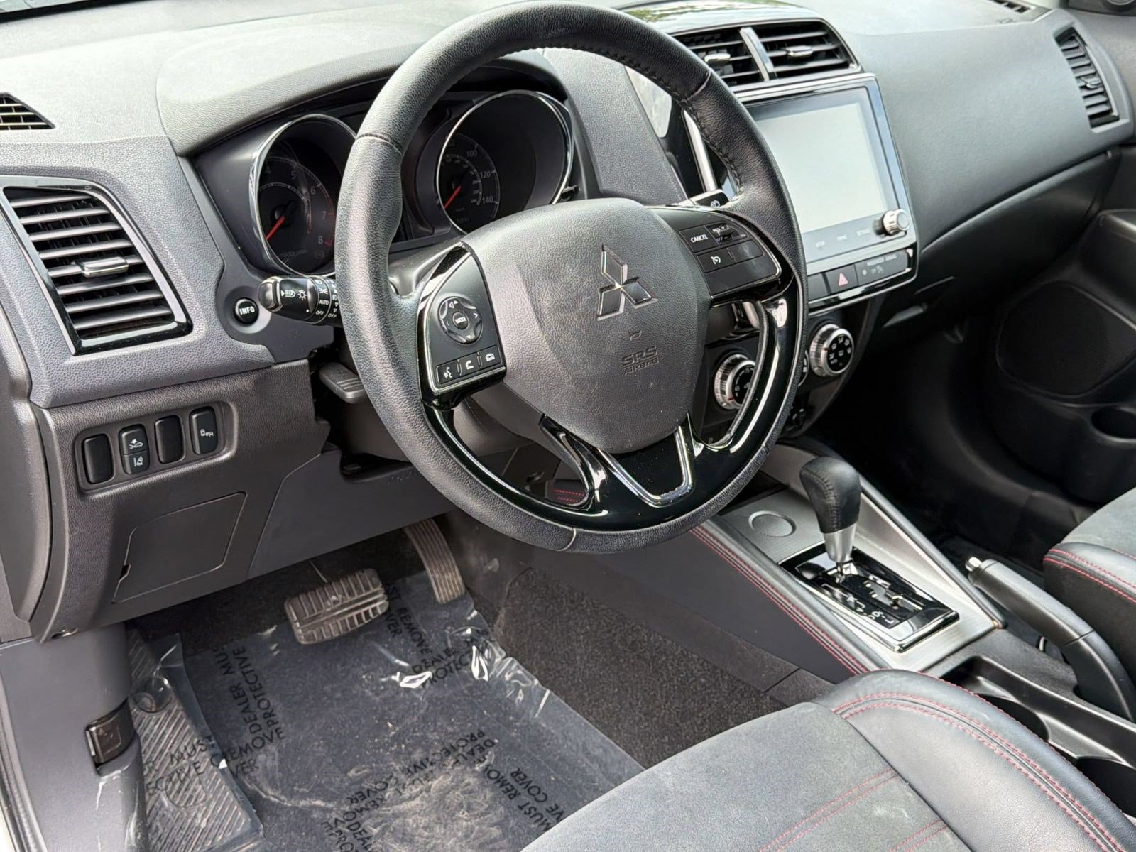 Used 2022 Mitsubishi Outlander Sport SE FWD image 4