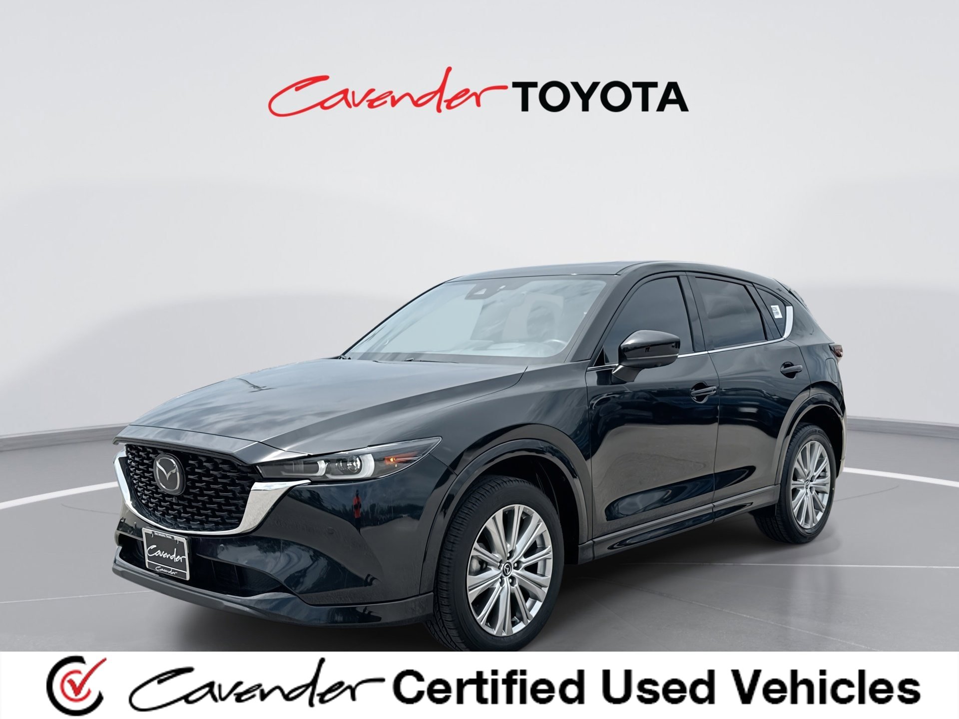 Used 2022 MAZDA CX-5 Signature AWD/4WD image 1