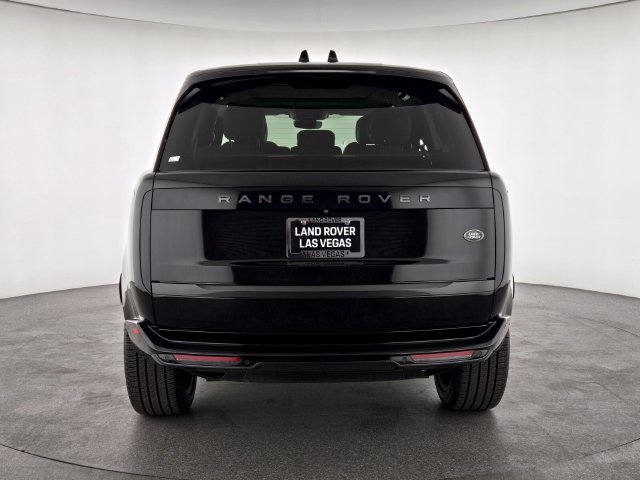 Used 2023 Land Rover Range Rover SE AWD/4WD image 7