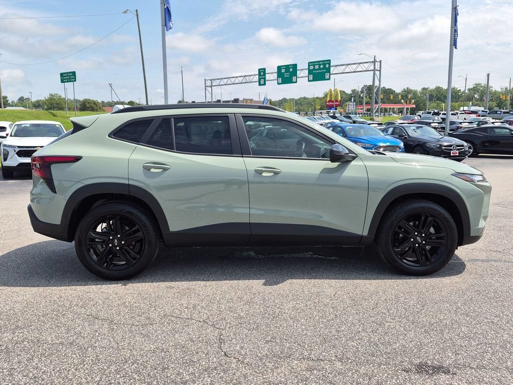 New 2026 Chevrolet Trax ACTIV w/ Driver Confidence Package FWD image 3