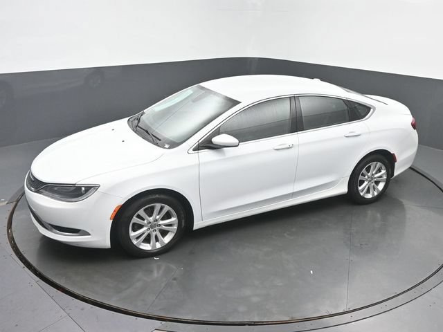 Used 2016 Chrysler 200 Limited w/ Convenience Group FWD image 37