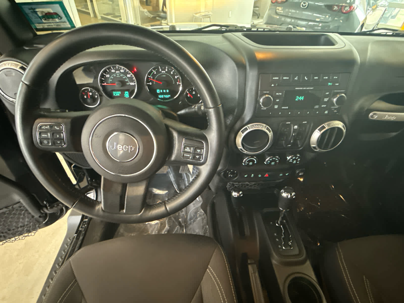 Used 2016 Jeep Wrangler Unlimited Sahara w/ Dual Top Group image 12