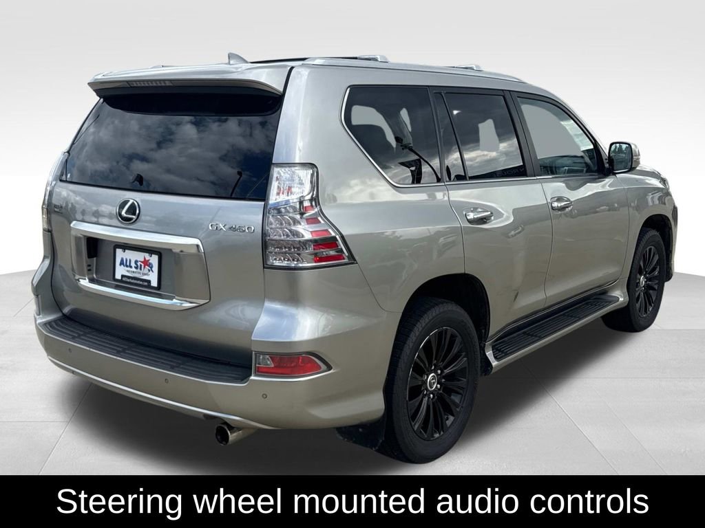 Used 2023 Lexus GX 460 Luxury w/ Accessory Package AWD/4WD image 10
