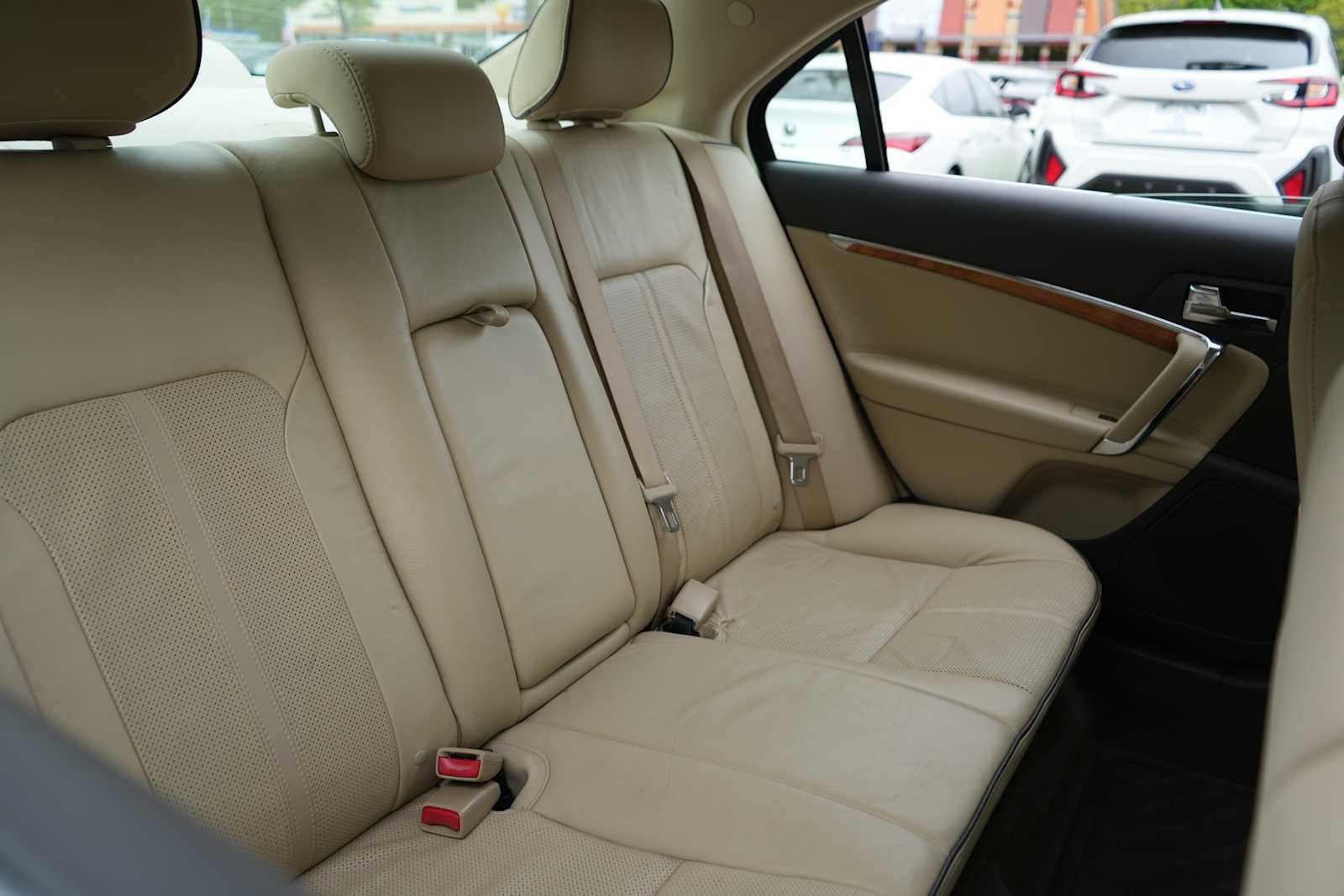 Used 2011 Lincoln MKZ AWD image 26