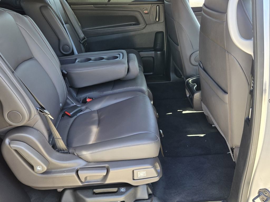 Used 2024 Honda Odyssey Touring image 15