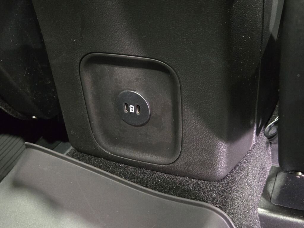 New 2025 Ford Escape ST-Line w/ Tech Pack #1 image 11