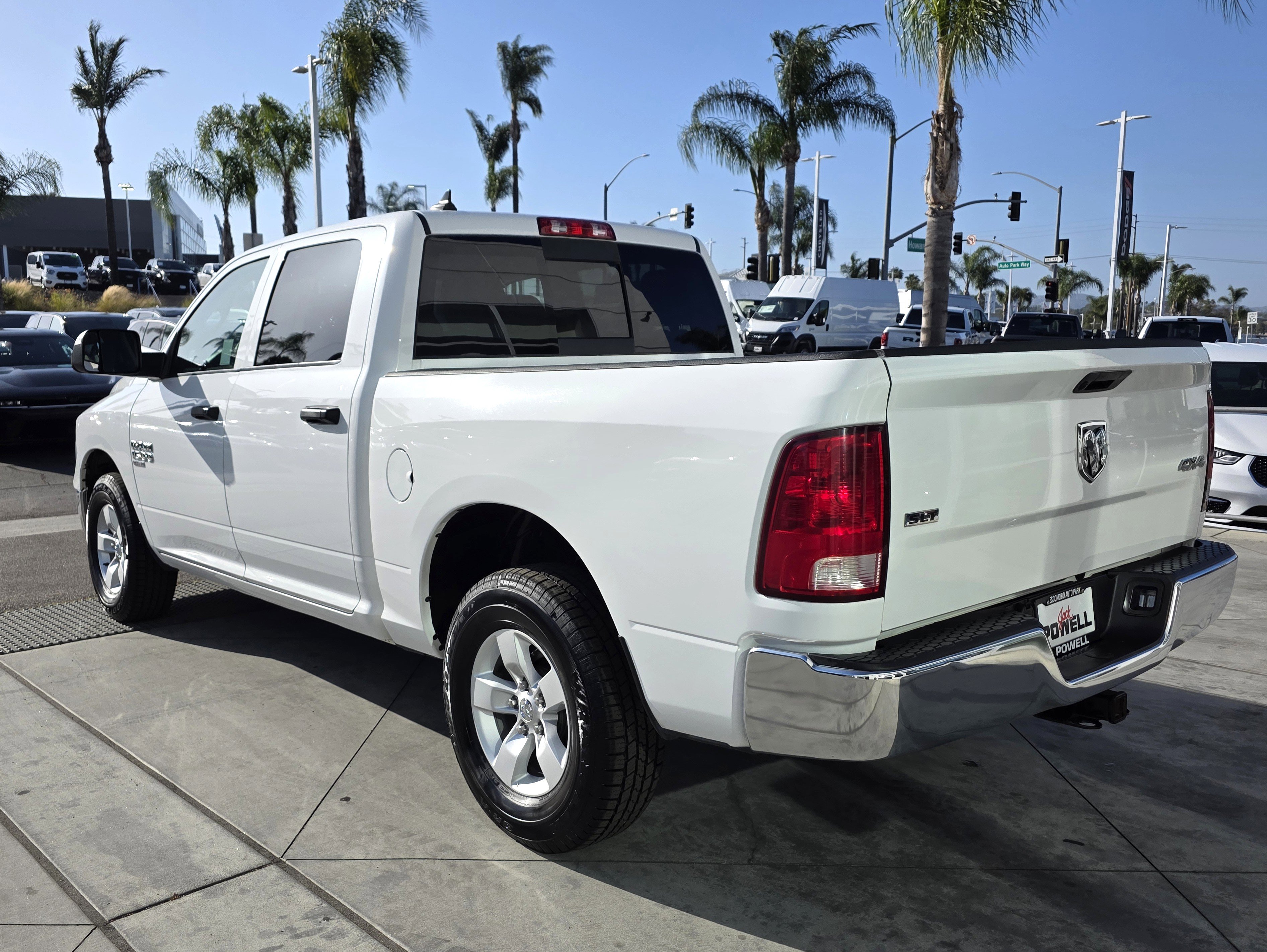 Certified 2023 RAM 1500 Classic SLT w/ Trailer & Traction Group image 3