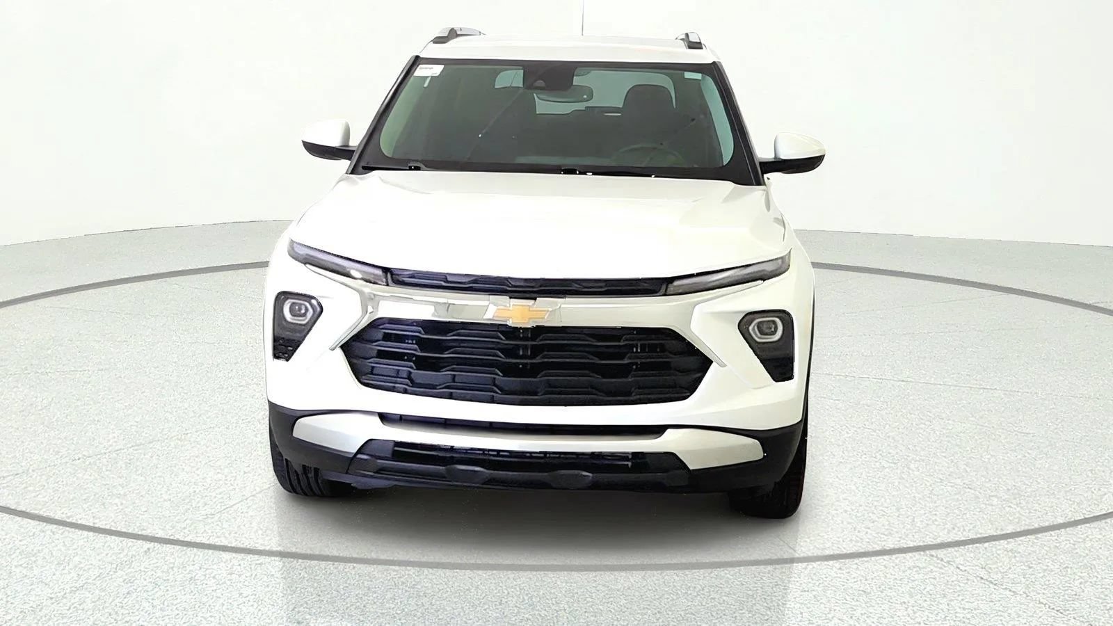 New 2026 Chevrolet TrailBlazer LT w/ Convenience Package AWD/4WD image 2