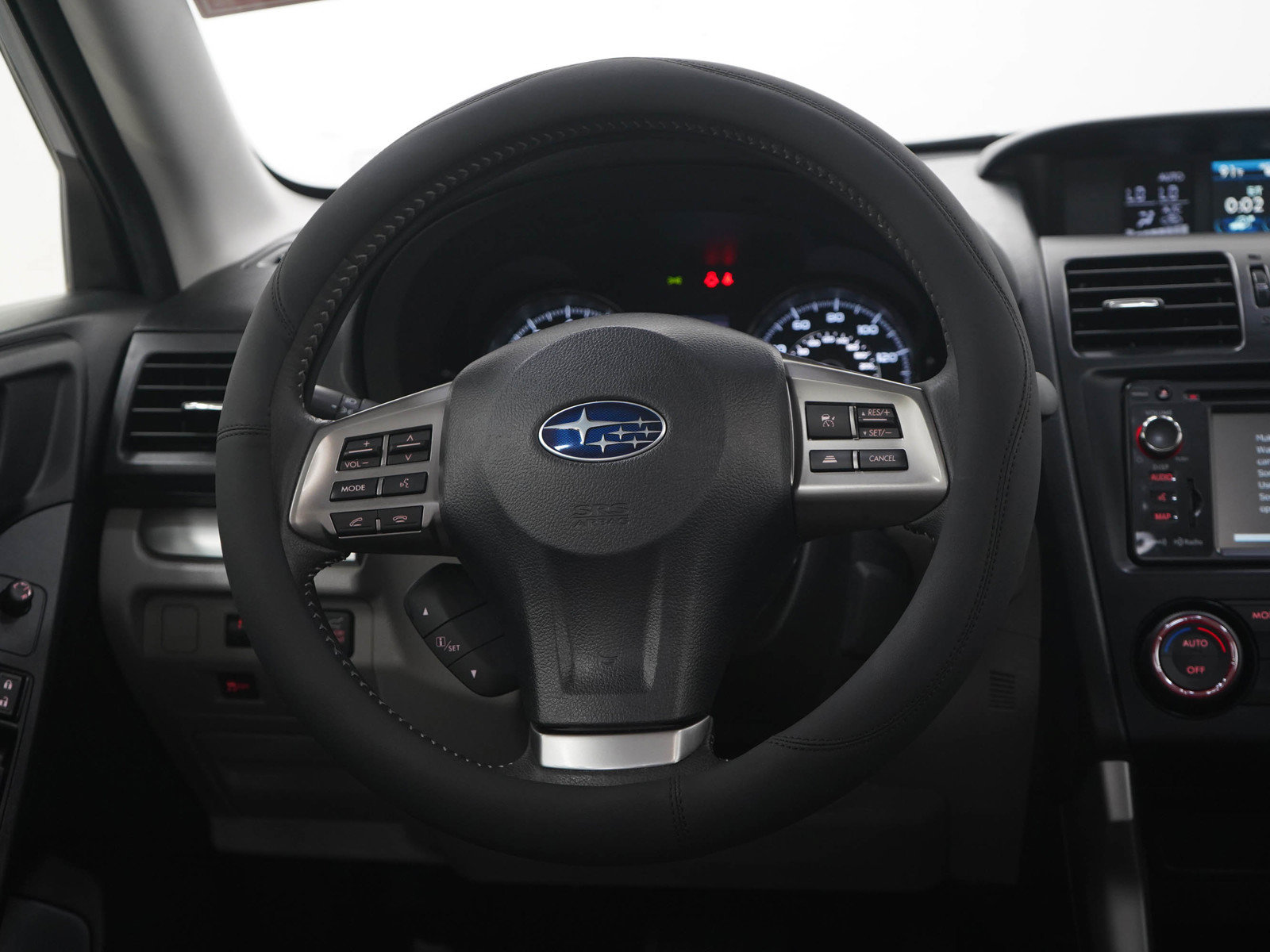 Used 2015 Subaru Forester 2.5i Touring w/ Eyesight & Navigation System AWD/4WD image 17