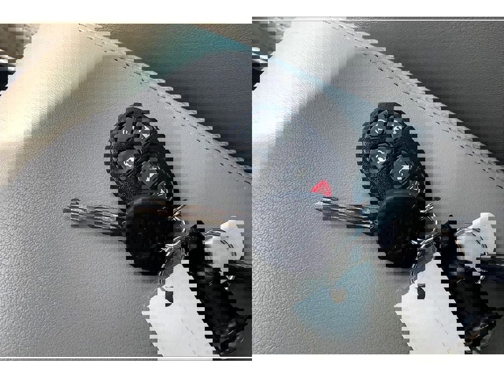 Used 2010 Chevrolet Impala LT w/ Luxury Edition Package image 14