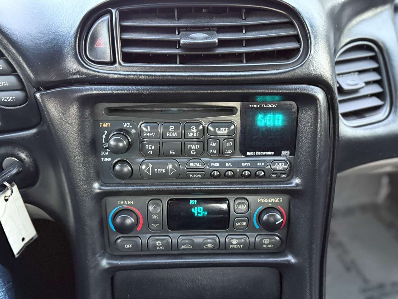 Used 1997 Chevrolet Corvette Coupe w/ Memory Pkg image 12