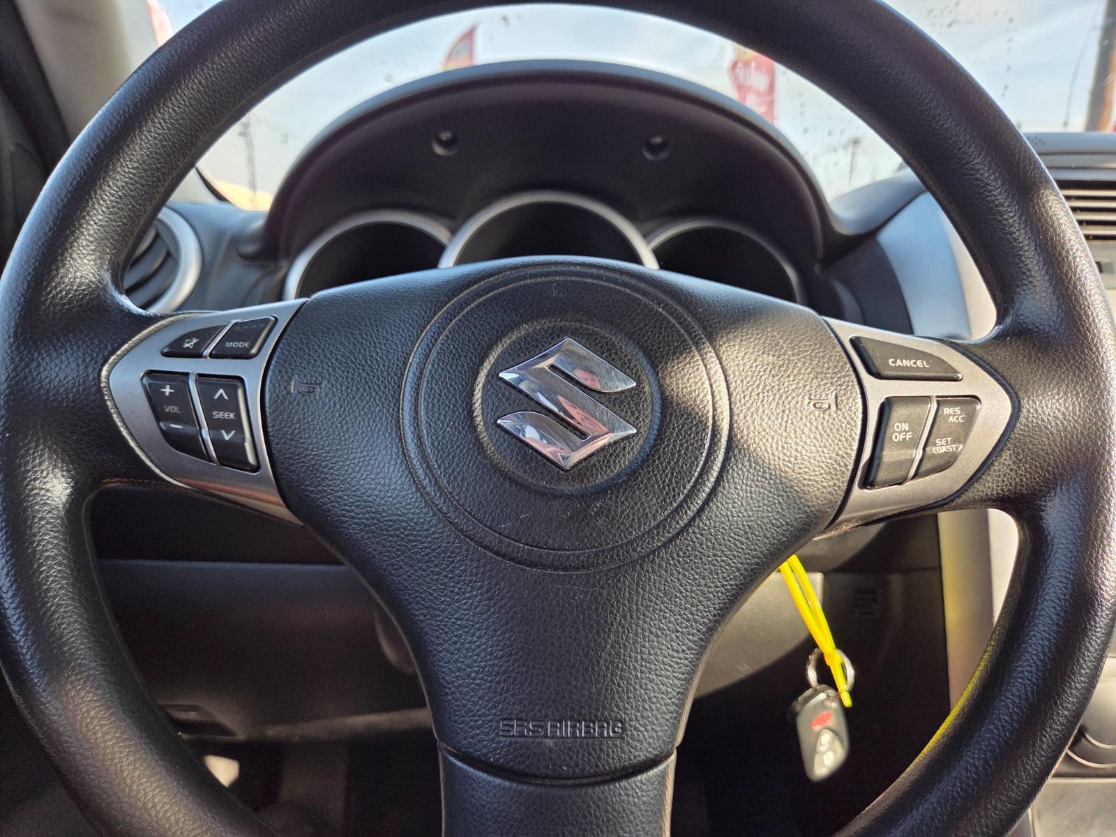 Used 2010 Suzuki Grand Vitara Premium image 17