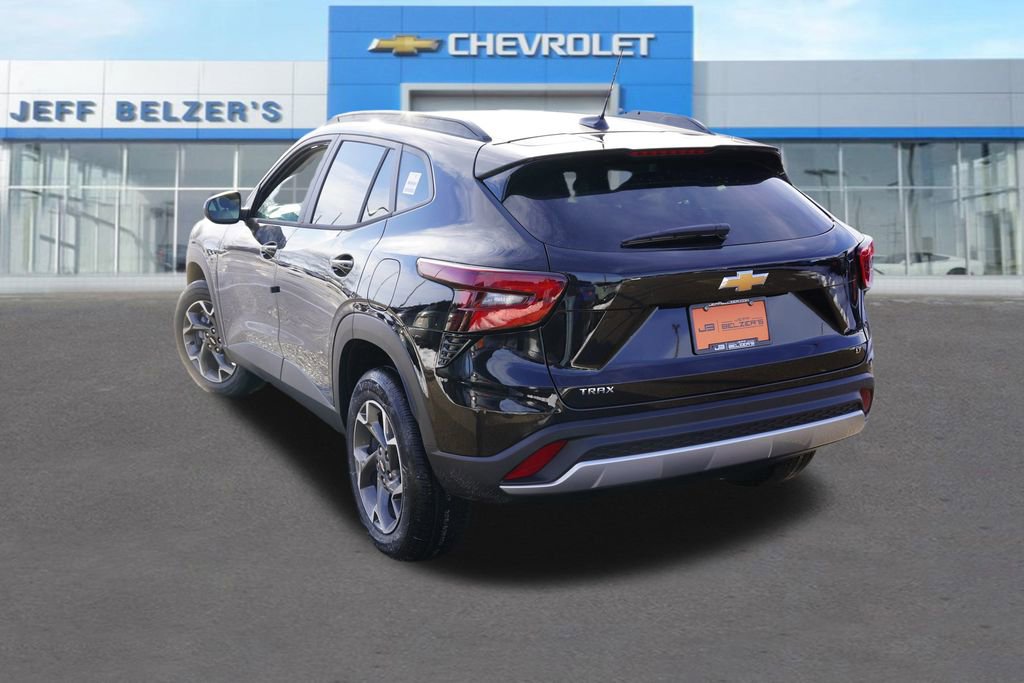 New 2026 Chevrolet Trax LT w/ Driver Confidence Package image 5