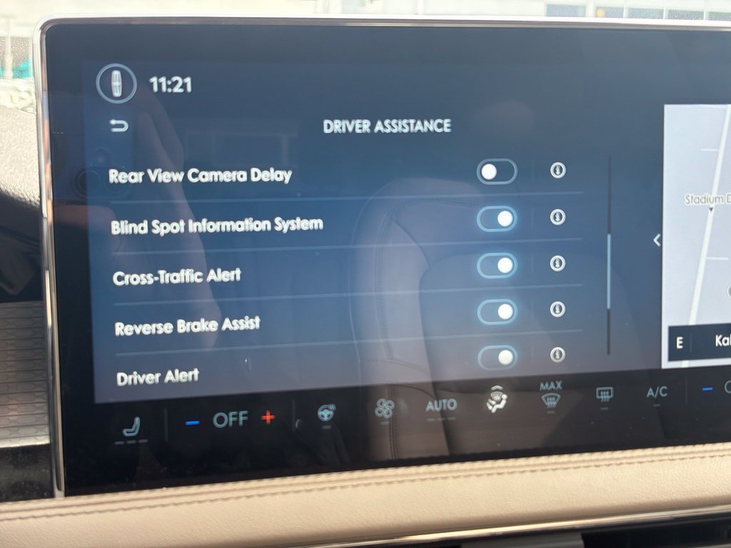 Used 2023 Lincoln Corsair AWD w/ Equipment Group 101A image 35