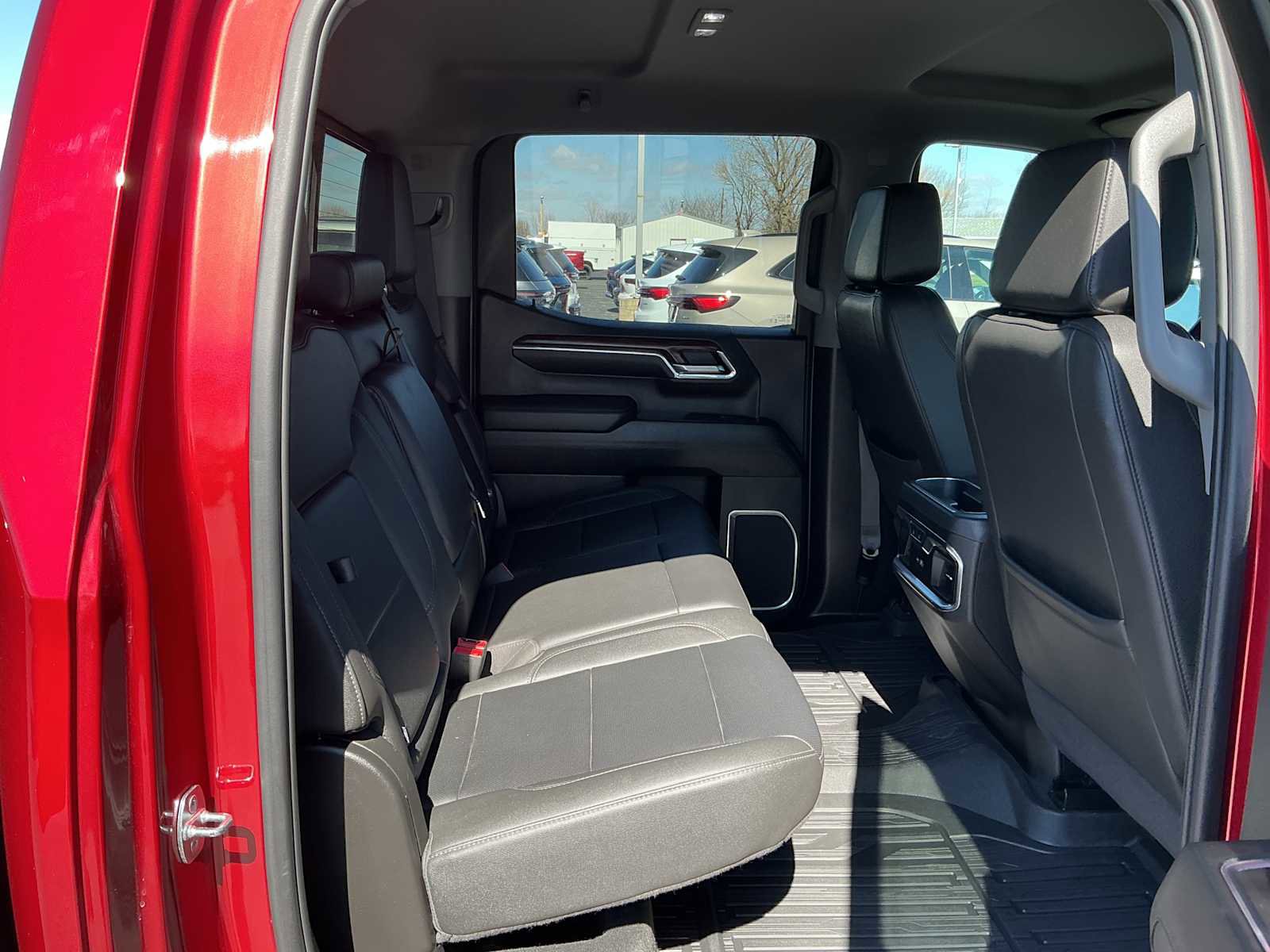 Used 2024 GMC Sierra 1500 SLT w/ SLT Premium Plus Package image 24