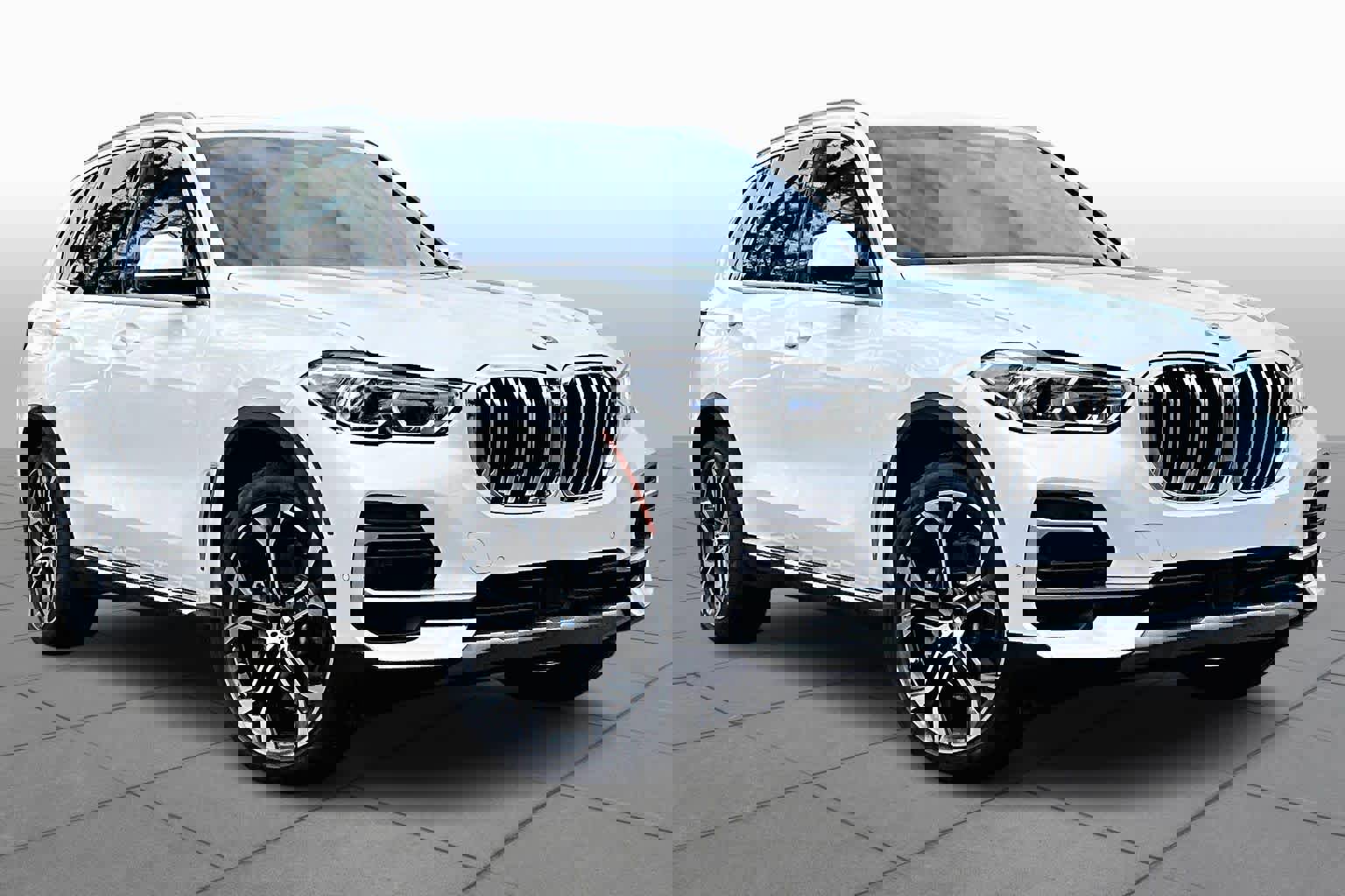 Certified 2022 BMW X5 xDrive40i w/ Executive Package image 3