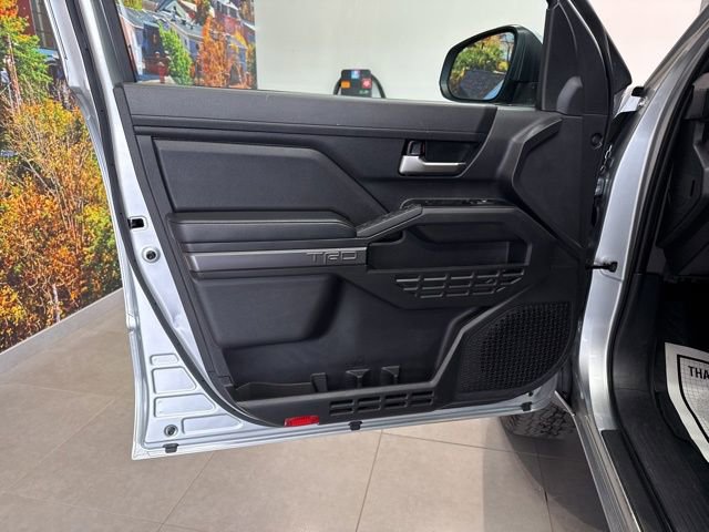 Used 2024 Toyota Tacoma TRD Off-Road image 21