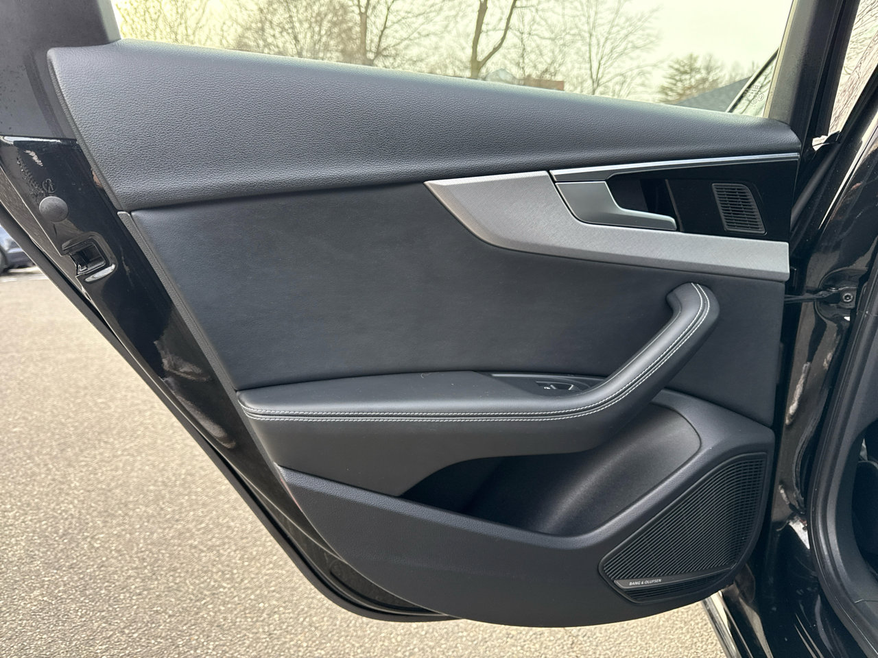 Used 2022 Audi A4 2.0T Premium Plus w/ Premium Plus Package image 22