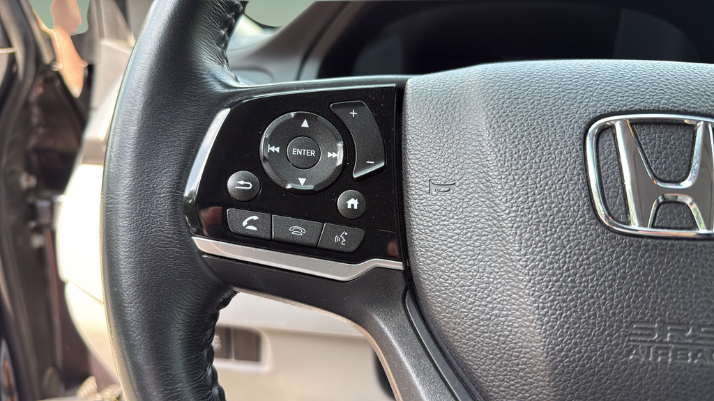 Used 2022 Honda Pilot Touring image 35