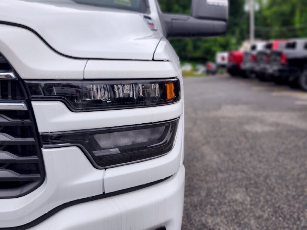 New 2026 RAM 2500 Big Horn AWD/4WD image 10